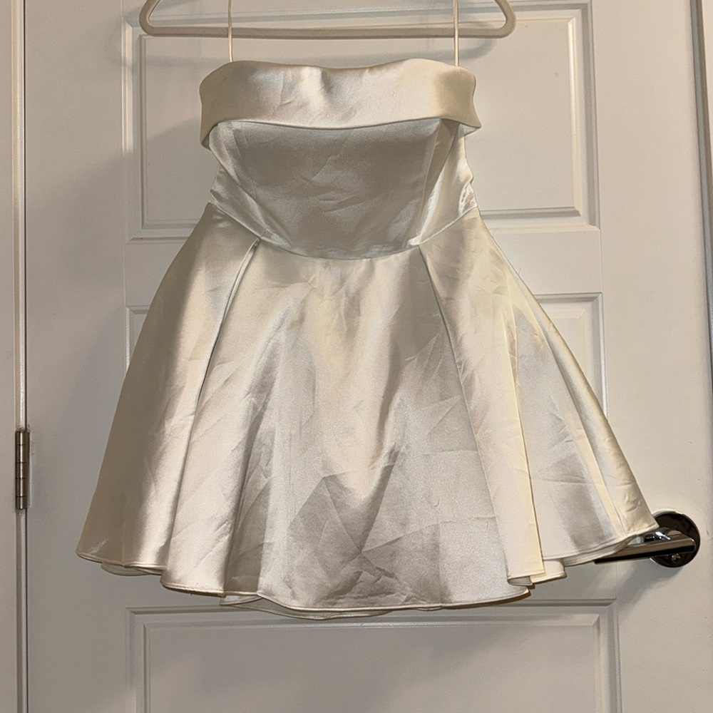 Meshki reception dress